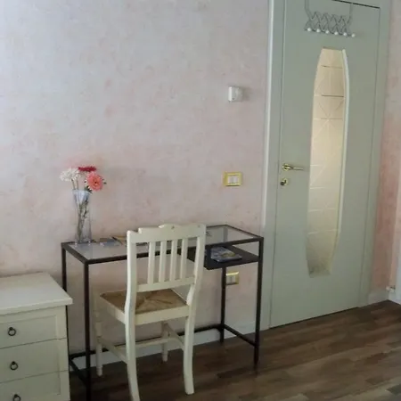 La Casa Di Lulu Appartamento Padenghe sul Garda